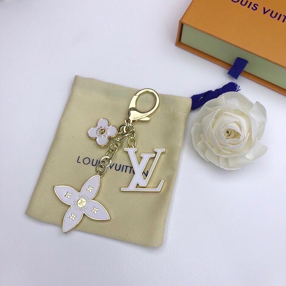 How to get Louis Vuitton bag charms replica in UK? (2022 updated)-Best Quality designer Bag Review, and online shopping, designer bag ru How to get Louis Vuitton bag charms replica in UK? (2022 updated)-Best Quality designer Bag Review, and online shopping, designer bag ru