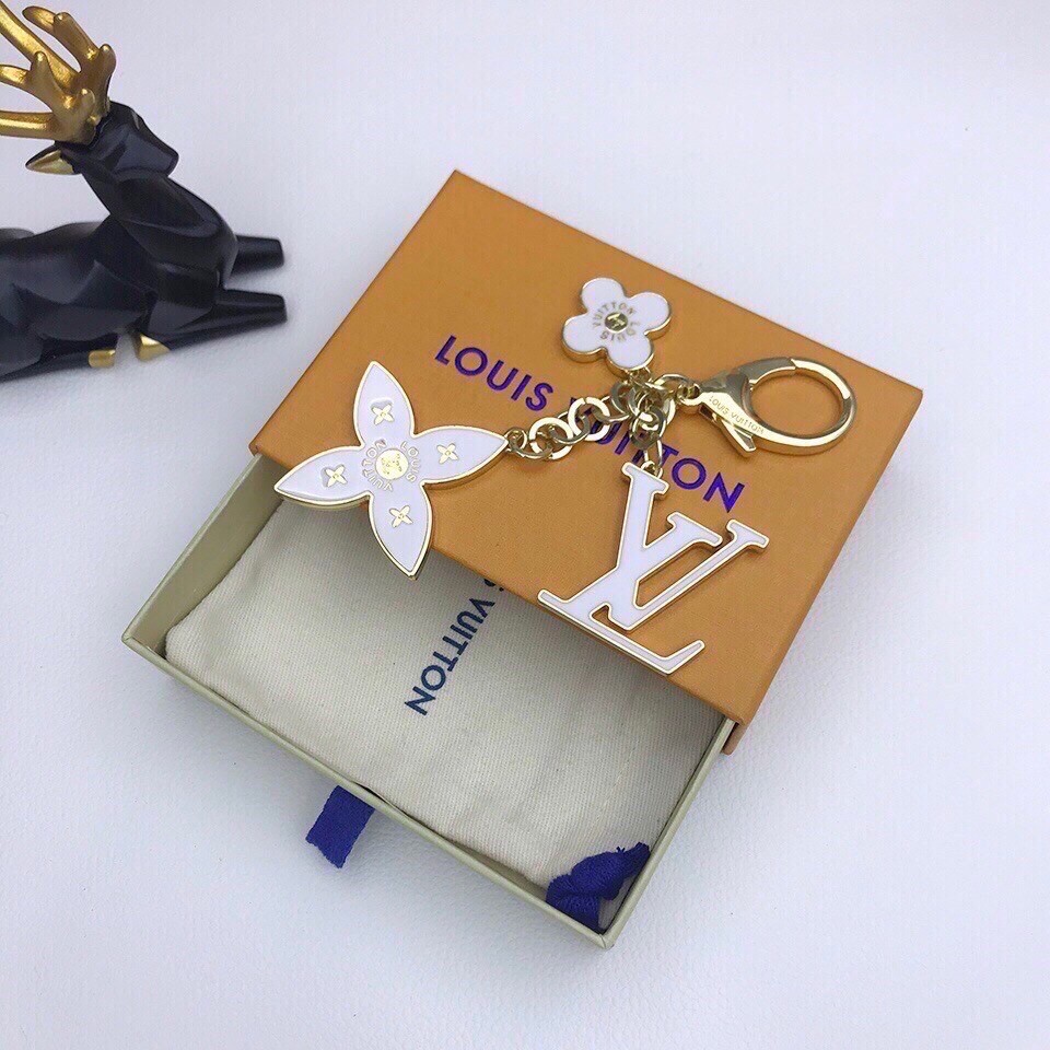 How to get Louis Vuitton bag charms replica in UK? (2022 updated)-Best Quality designer Bag Review, and online shopping, designer bag ru How to get Louis Vuitton bag charms replica in UK? (2022 updated)-Best Quality designer Bag Review, and online shopping, designer bag ru