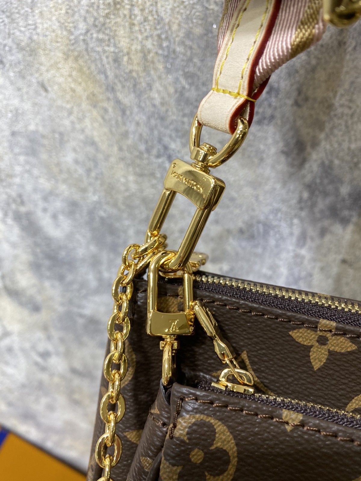 How can I buy Louis Vuitton bag strap replica online？(2022 latest)-Best Quality designer Bag Review, and online shopping, designer bag ru