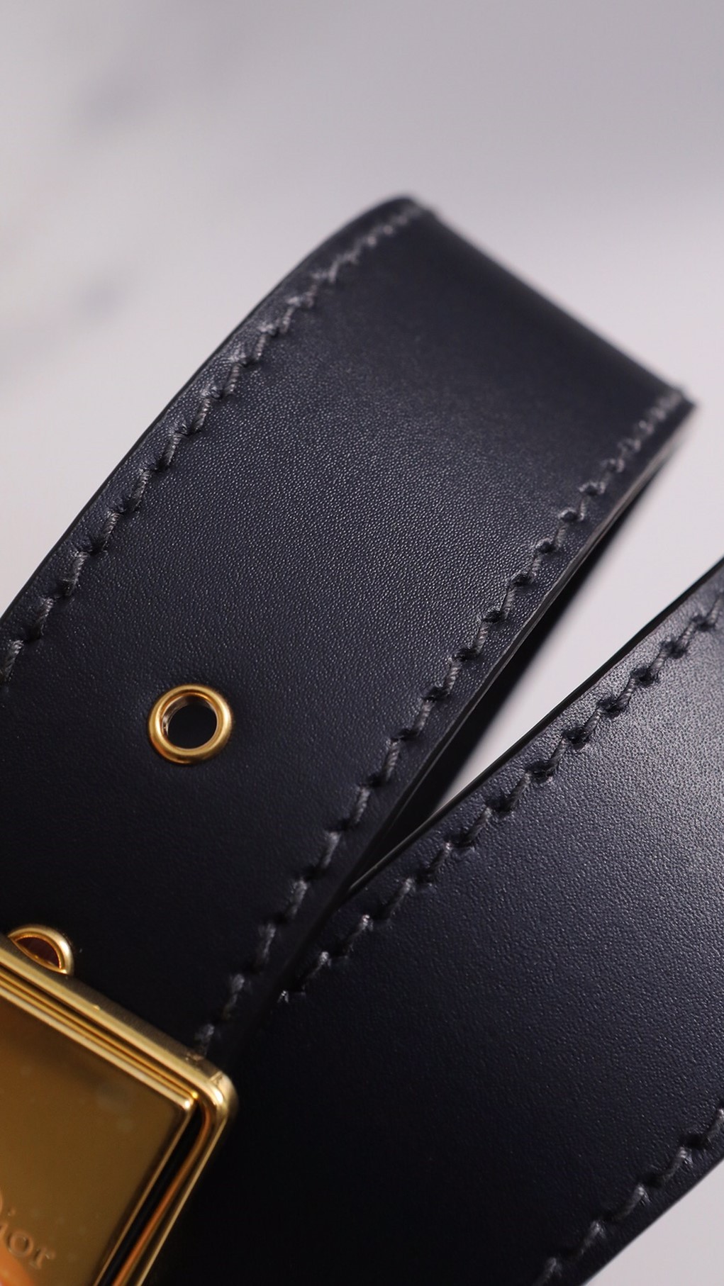 How good is the quality of replica bags Let’s take a look at this top replica Dior Montaigne 30 (2022 new edition)-Best Quality designer Bag Review, and online shopping, designer bag ru