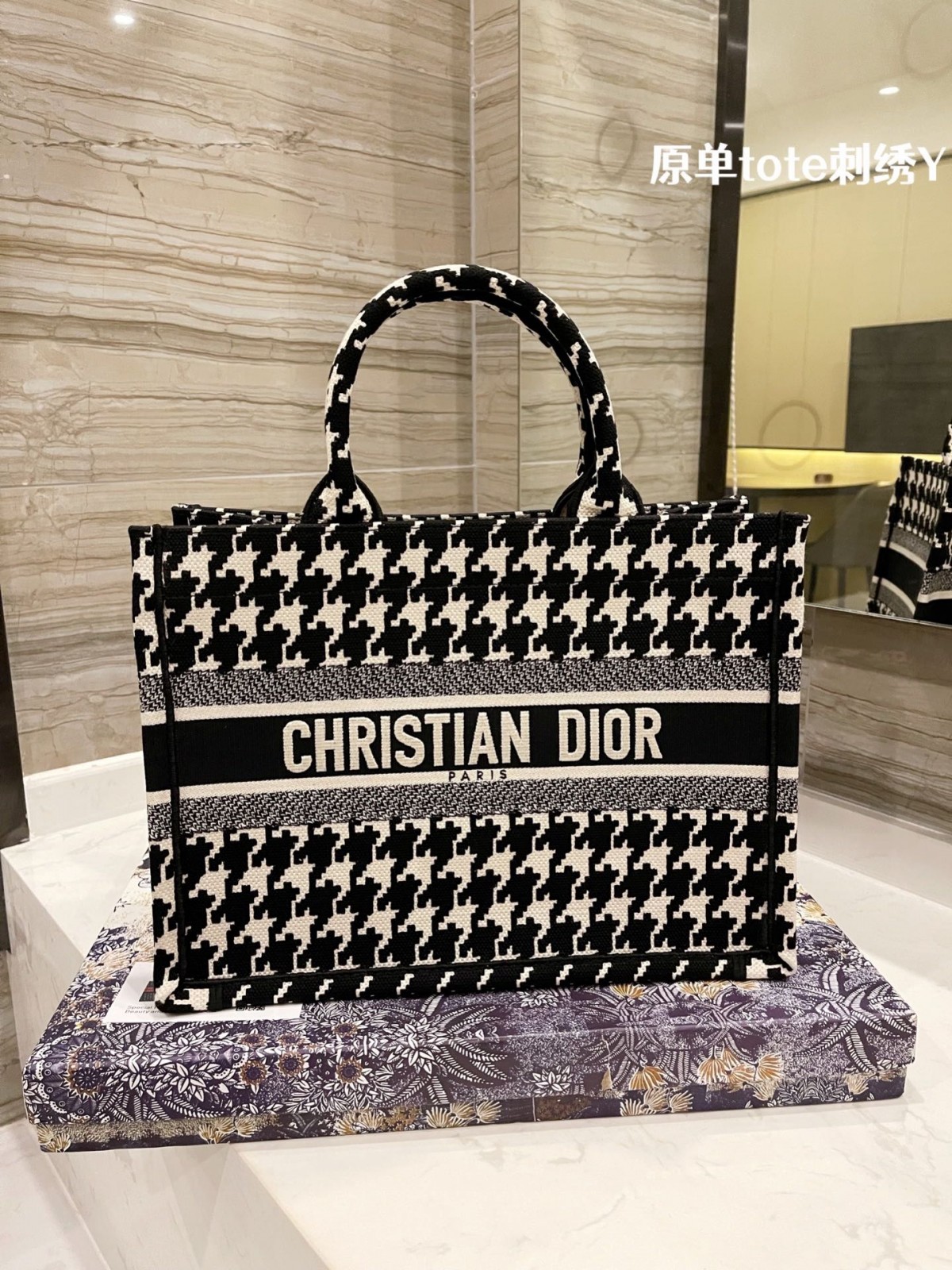 One of my favorite replica bags: Dior Tote (2022 latest)-Best Quality designer Bag Review, and online shopping, designer bag ru