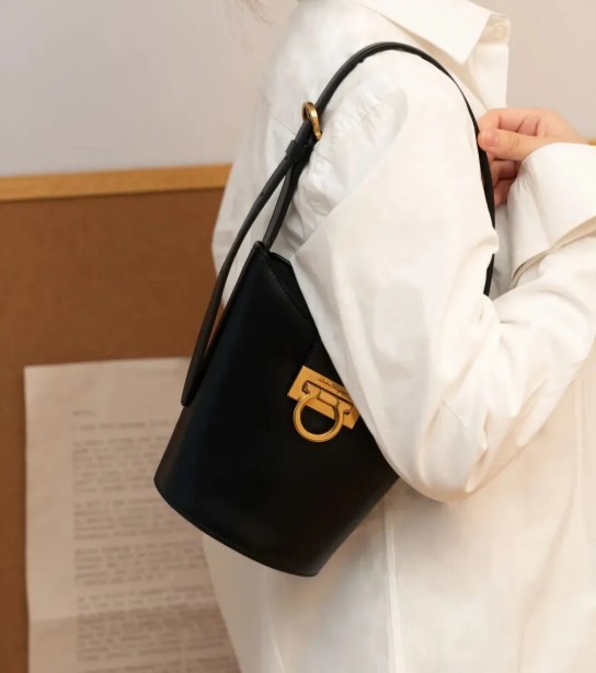 The 6 most worthwhile brands replica bags to buy this fall and winter (2022 Edition)-Best Quality designer Bag Review, and online shopping, designer bag ru