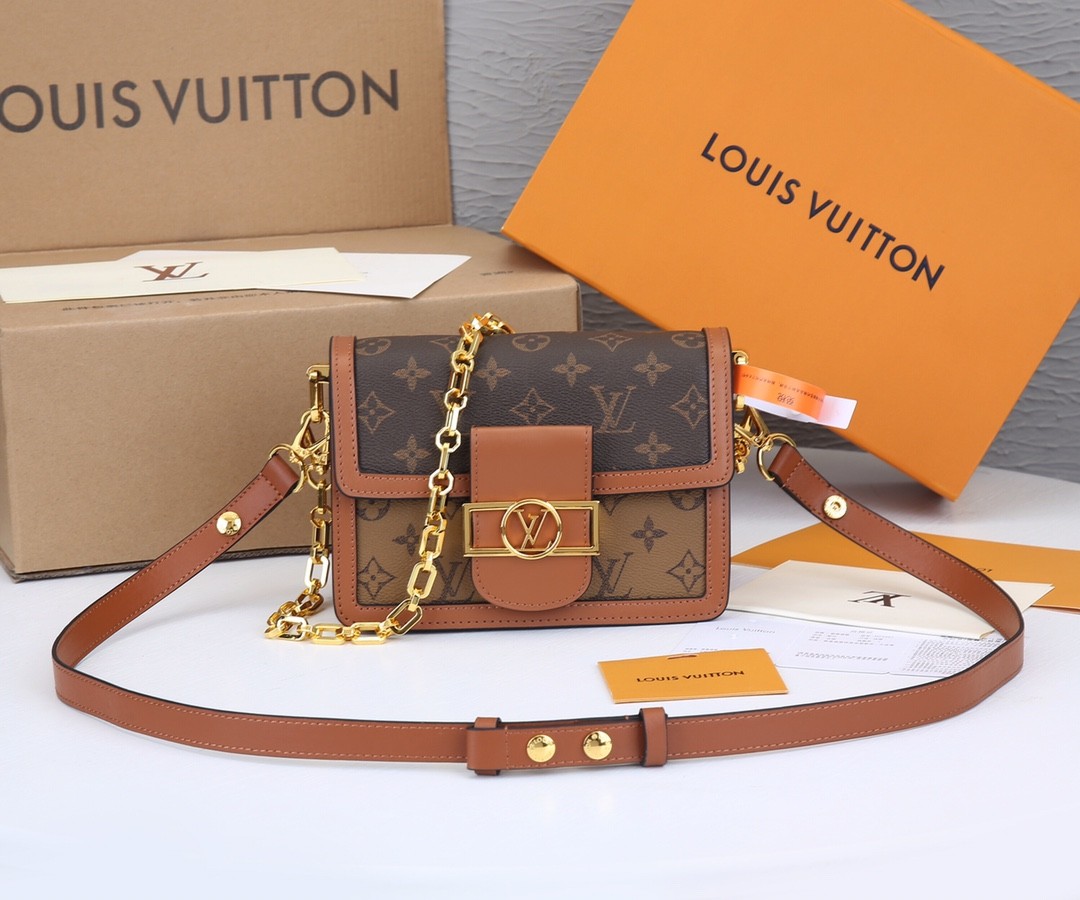 One of the best selling Louis Vuitton replica bags Dauphine (2022 Edition)-Best Quality designer Bag Review, and online shopping, designer bag ru One of the best selling Louis Vuitton replica bags Dauphine (2022 Edition)-Best Quality designer Bag Review, and online shopping, designer bag ru