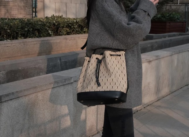 Saint Laurent Monogram All Over series of replica bags is the most worthy of purchase (2022 Edition)-Best Quality designer Bag Review, and online shopping, designer bag ru Saint Laurent Monogram All Over series of replica bags is the most worthy of purchase (2022 Edition)-Best Quality designer Bag Review, and online shopping, designer bag ru