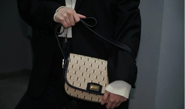 Saint Laurent Monogram All Over series of replica bags is the most worthy of purchase (2022 Edition)-Best Quality designer Bag Review, and online shopping, designer bag ru Saint Laurent Monogram All Over series of replica bags is the most worthy of purchase (2022 Edition)-Best Quality designer Bag Review, and online shopping, designer bag ru