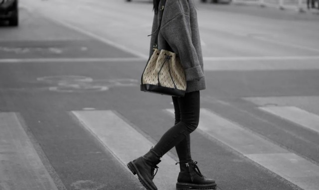 Saint Laurent Monogram All Over series of replica bags is the most worthy of purchase (2022 Edition)-Best Quality designer Bag Review, and online shopping, designer bag ru Saint Laurent Monogram All Over series of replica bags is the most worthy of purchase (2022 Edition)-Best Quality designer Bag Review, and online shopping, designer bag ru