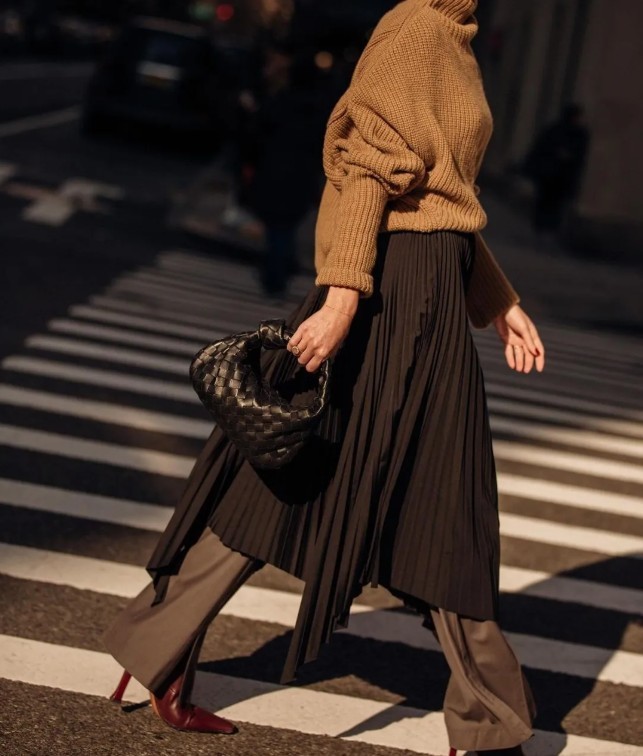 Daniel Lee quit! Hurry up and buy Bottega Veneta replica bags! (2022 Updated)-Best Quality designer Bag Review, and online shopping, designer bag ru Daniel Lee quit! Hurry up and buy Bottega Veneta replica bags! (2022 Updated)-Best Quality designer Bag Review, and online shopping, designer bag ru