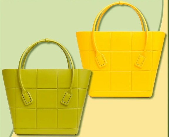 Daniel Lee quit! Hurry up and buy Bottega Veneta replica bags! (2022 Updated)-Best Quality designer Bag Review, and online shopping, designer bag ru Daniel Lee quit! Hurry up and buy Bottega Veneta replica bags! (2022 Updated)-Best Quality designer Bag Review, and online shopping, designer bag ru