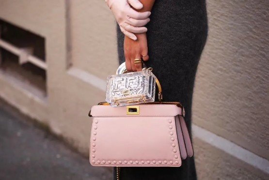 ​One of the best Fendi replica bags to buy: Pack (2022 Updated)-Best Quality designer Bag Review, and online shopping, designer bag ru
