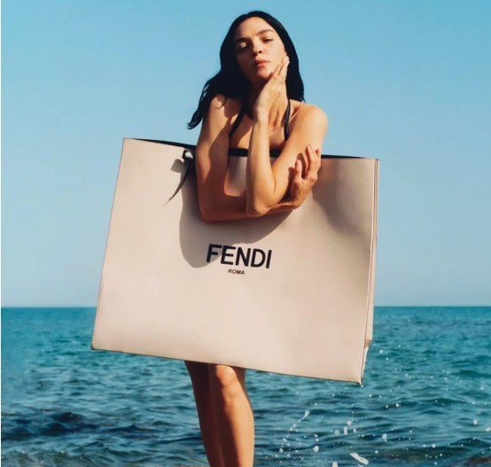 ​One of the best Fendi replica bags to buy: Pack (2022 Updated)-Best Quality designer Bag Review, and online shopping, designer bag ru