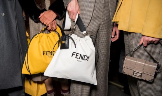 ​One of the best Fendi replica bags to buy: Pack (2022 Updated)-Best Quality designer Bag Review, and online shopping, designer bag ru