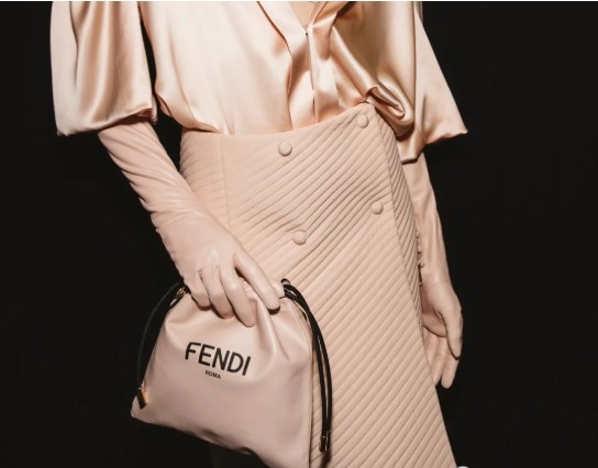 ​One of the best Fendi replica bags to buy: Pack (2022 Updated)-Best Quality designer Bag Review, and online shopping, designer bag ru