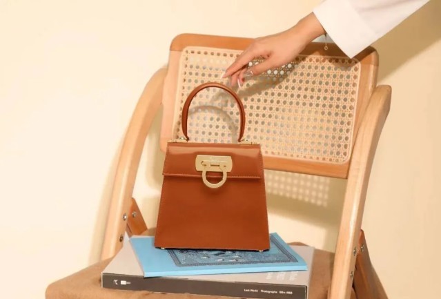 Top 9 of the most retro replica bags (2022 Special)-Best Quality designer Bag Review, and online shopping, designer bag ru Top 9 of the most retro replica bags (2022 Special)-Best Quality designer Bag Review, and online shopping, designer bag ru