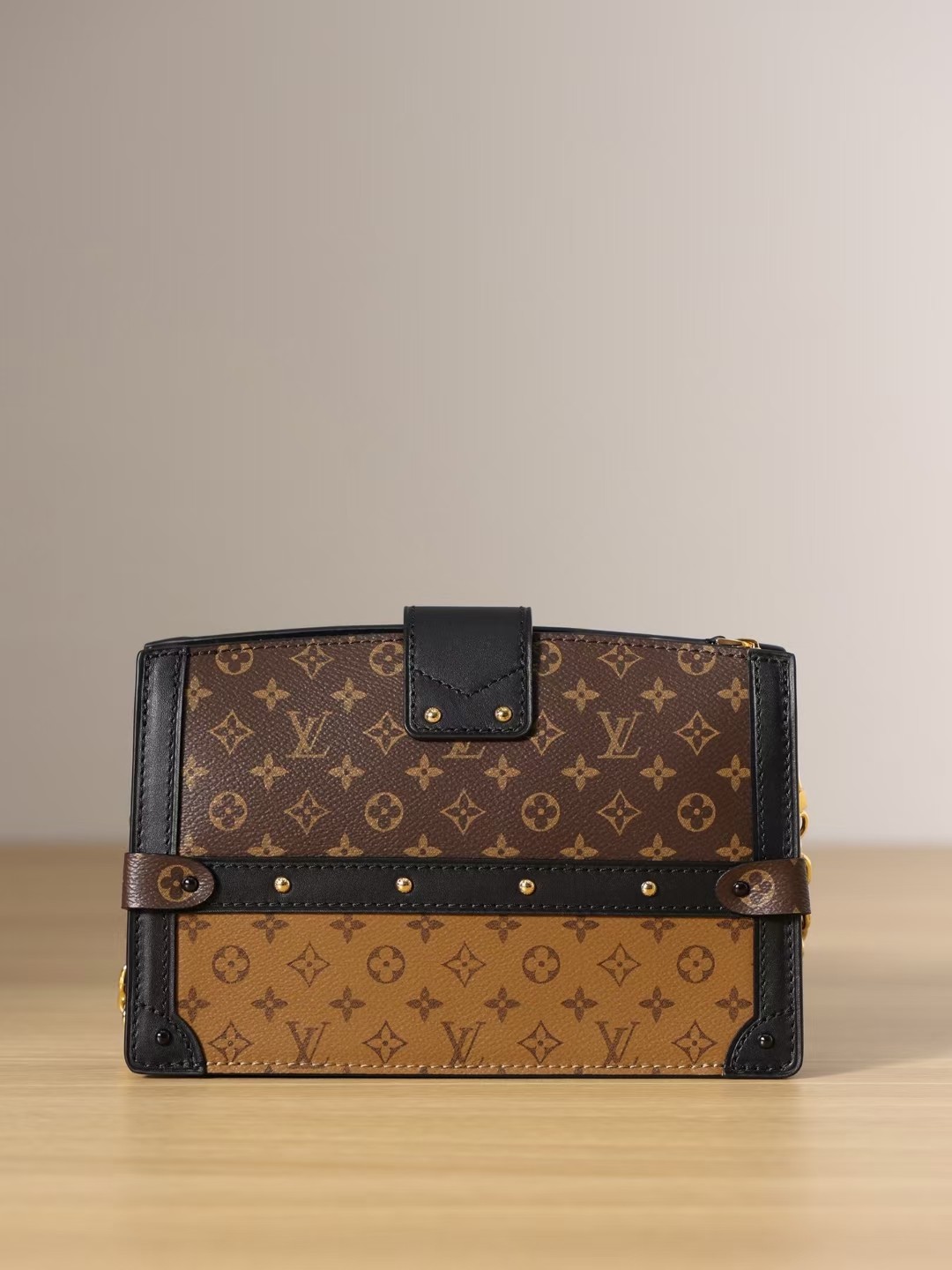 Louis Vuitton stores can not buy, why I buy top replica M43596 TRUNK CLUTCH bags? (2022 updated))-Best Quality designer Bag Review, and online shopping, designer bag ru