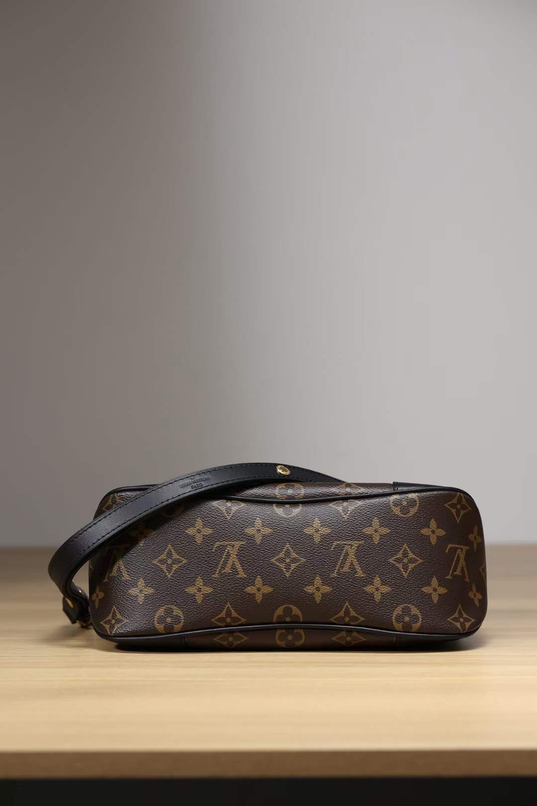 Louis Vuitton M45831 BOULOGNE Top Replica Handbag (2022 Updated)-Best Quality designer Bag Review, and online shopping, designer bag ru