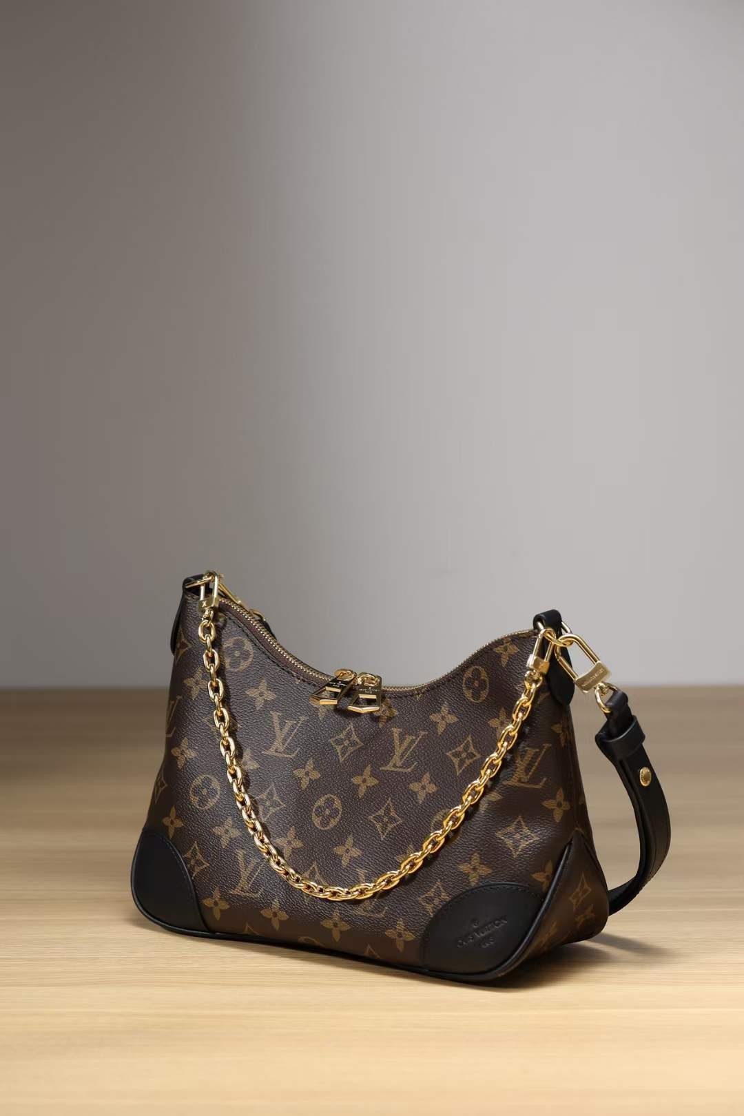 Louis Vuitton M45831 BOULOGNE Top Replica Handbag (2022 Updated)-Best Quality designer Bag Review, and online shopping, designer bag ru