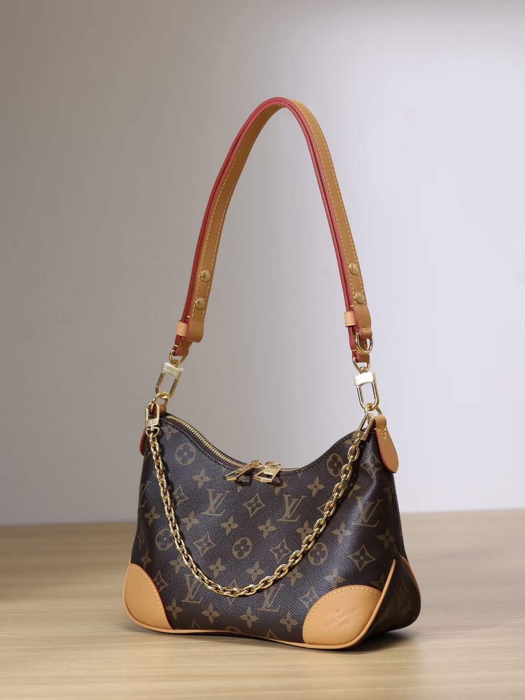 Louis Vuitton M45832 Boulogne Top Replica Handbag Overall Appearance (2022 Edition)-Best Quality designer Bag Review, and online shopping, designer bag ru Louis Vuitton M45832 Boulogne Top Replica Handbag Overall Appearance (2022 Edition)-Best Quality designer Bag Review, and online shopping, designer bag ru
