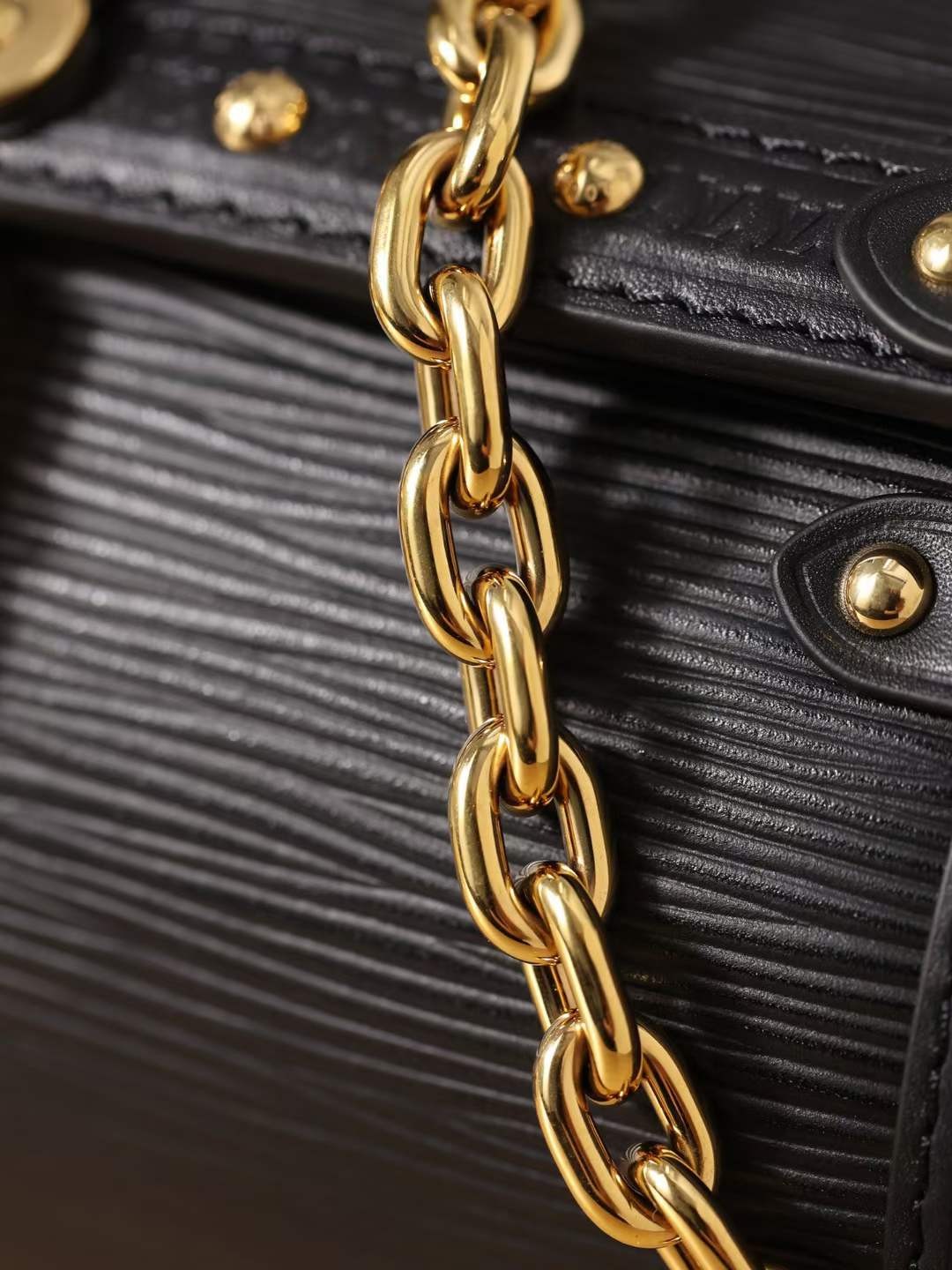 Louis Vuitton M58655 Papillon Trunk top replica bags, exclusive channel goods overall details (2022 Special)-Best Quality designer Bag Review, and online shopping, designer bag ru