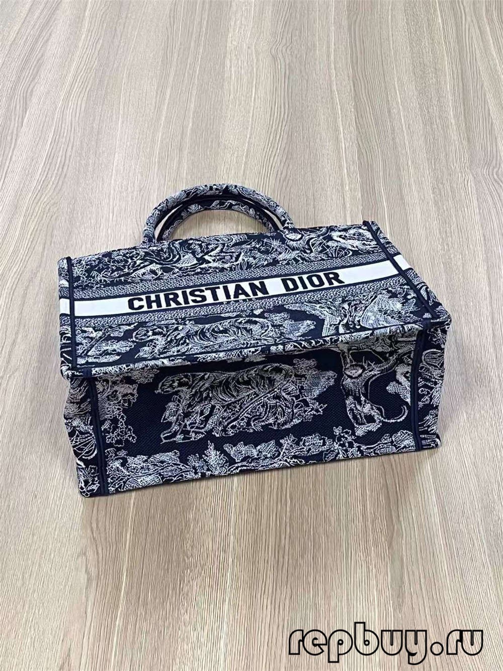 Dior Book Tote Small top replica bags 36cm (2022 Edition )-Best Quality designer Bag Review, and online shopping, designer bag ru Dior Book Tote Small top replica bags 36cm (2022 Edition )-Best Quality designer Bag Review, and online shopping, designer bag ru