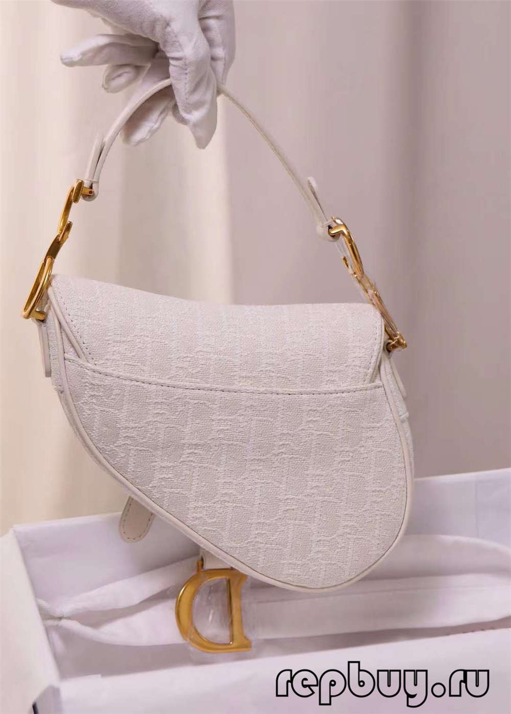Dior top replica bags white saddle bag 21cm small (2022 Edition)-Best Quality designer Bag Review, and online shopping, designer bag ru Dior top replica bags white saddle bag 21cm small (2022 Edition)-Best Quality designer Bag Review, and online shopping, designer bag ru