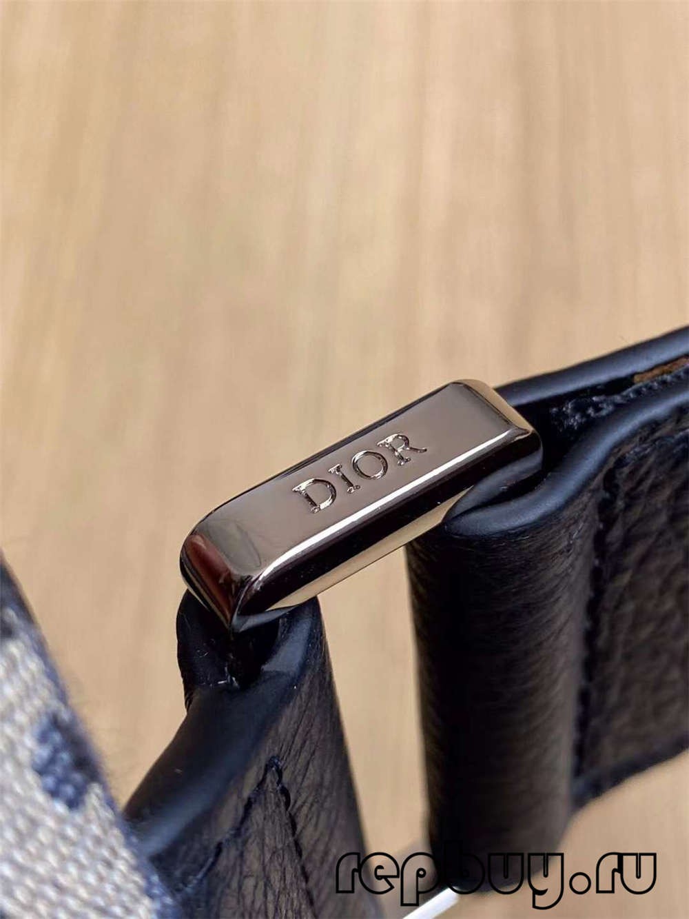 Dior Top Replica Saddle Bag Black Embroidery Oblique Print 26cm Detail Image (2022 Updated)-Best Quality designer Bag Review, and online shopping, designer bag ru