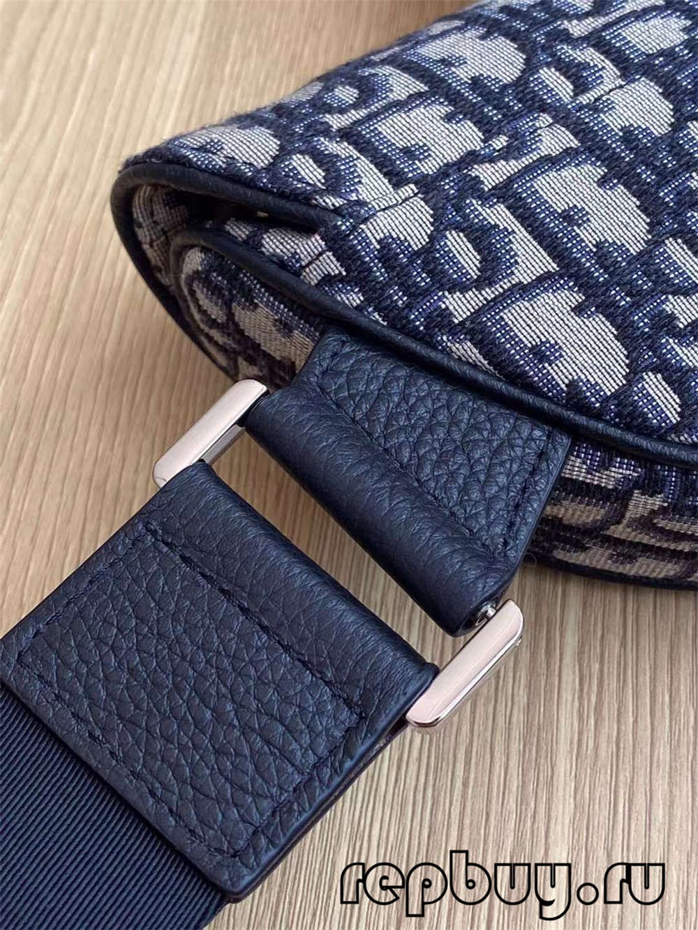Dior Top Replica Saddle Bag Black Embroidery Oblique Print 26cm Detail Image (2022 Updated)-Best Quality designer Bag Review, and online shopping, designer bag ru