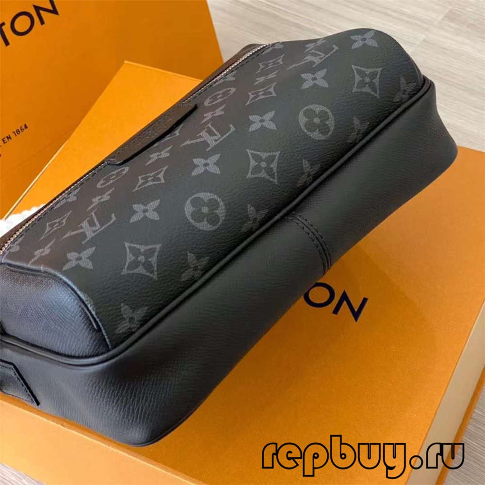 Louis Vuitton M30233 OUTDOOR top replica messenger bag for men (2022 Latest)-Best Quality designer Bag Review, and online shopping, designer bag ru Louis Vuitton M30233 OUTDOOR top replica messenger bag for men (2022 Latest)-Best Quality designer Bag Review, and online shopping, designer bag ru