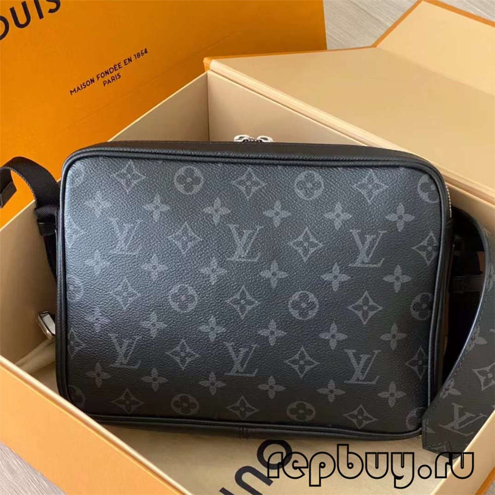 Louis Vuitton M30233 OUTDOOR top replica messenger bag for men (2022 Latest)-Best Quality designer Bag Review, and online shopping, designer bag ru Louis Vuitton M30233 OUTDOOR top replica messenger bag for men (2022 Latest)-Best Quality designer Bag Review, and online shopping, designer bag ru