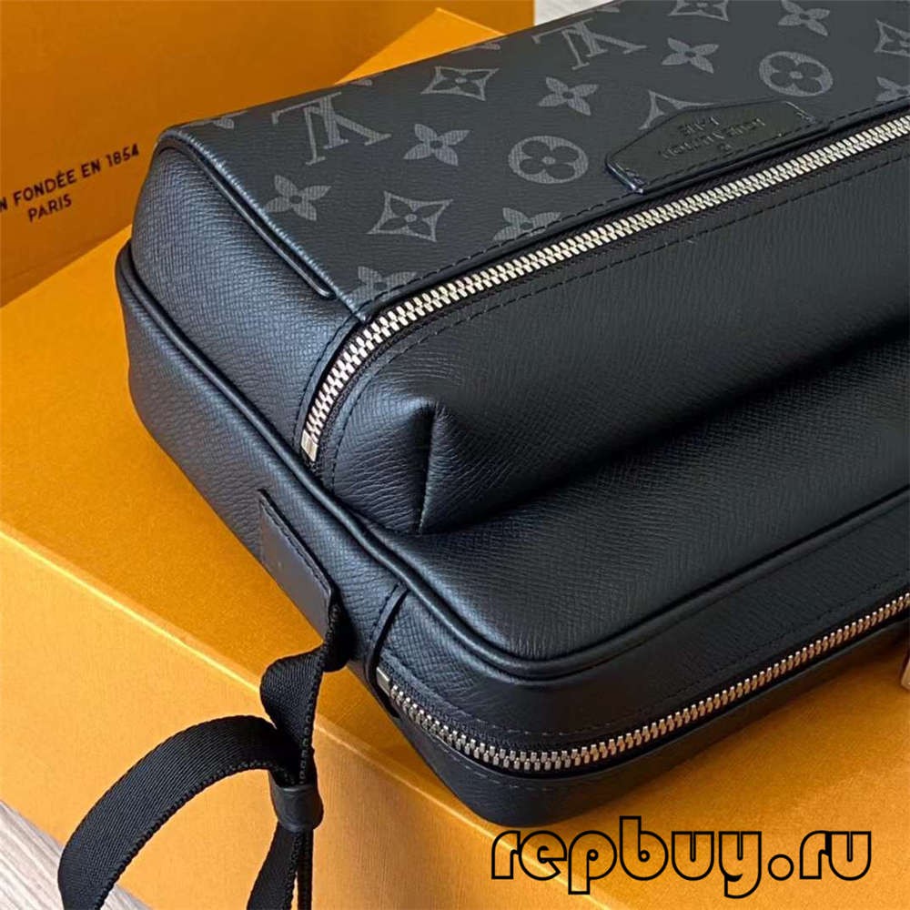 Louis Vuitton M30233 OUTDOOR top replica messenger bag for men (2022 Latest)-Best Quality designer Bag Review, and online shopping, designer bag ru Louis Vuitton M30233 OUTDOOR top replica messenger bag for men (2022 Latest)-Best Quality designer Bag Review, and online shopping, designer bag ru
