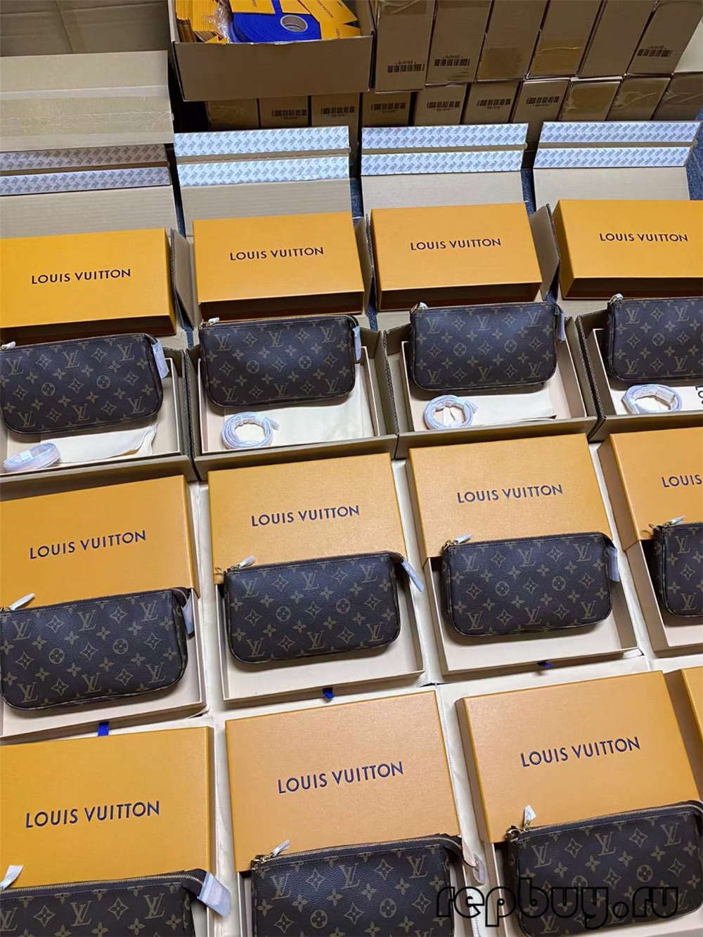 Louis Vuitton M40712 Pochette Accessoires top Replica Handbags Shipping (2022 Latest)-Best Quality designer Bag Review, and online shopping, designer bag ru
