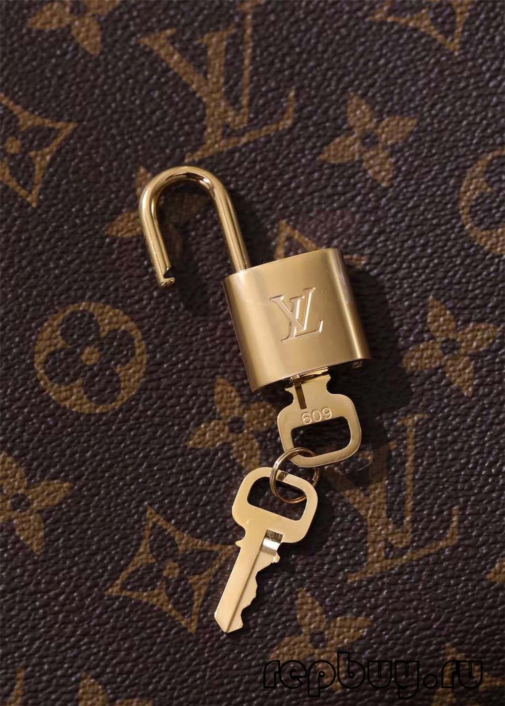 Louis Vuitton M41055 29cm Montaigne BB top replica bags Hardware details (2022 Edition)-Best Quality designer Bag Review, and online shopping, designer bag ru