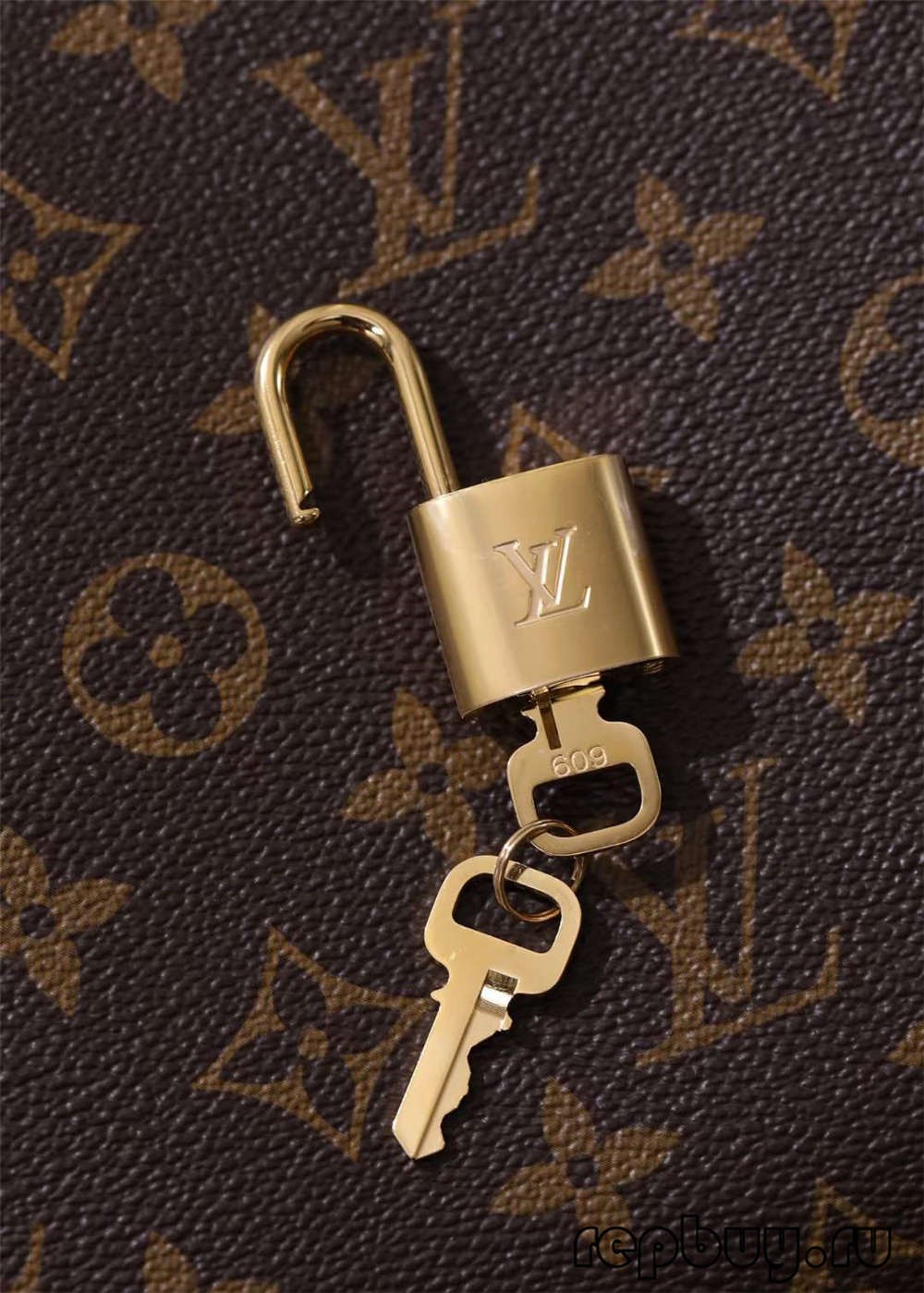 Louis Vuitton M41055 Montaigne BB top replica handbags Closure and hardware details (2022 Edition)-Best Quality designer Bag Review, and online shopping, designer bag ru