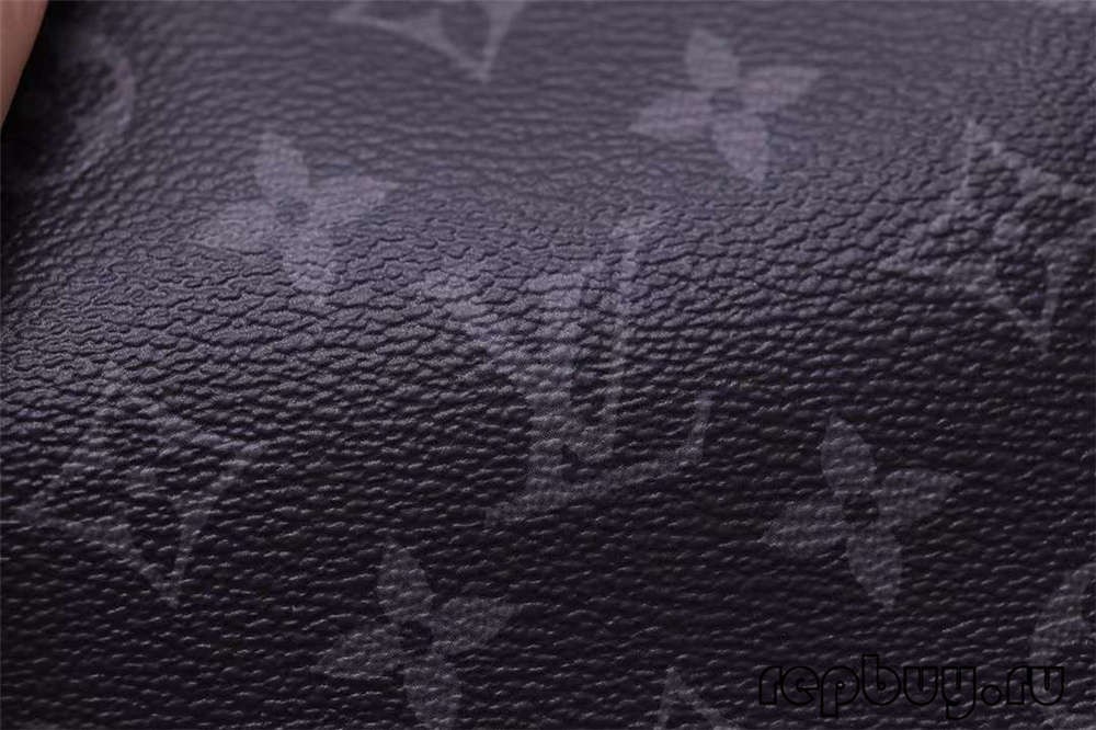 Louis Vuitton M43186 Discovery 40cm Top duffel bag Fabric and stitching details (2022 Udated)-Best Quality designer Bag Review, and online shopping, designer bag ru Louis Vuitton M43186 Discovery 40cm Top duffel bag Fabric and stitching details (2022 Udated)-Best Quality designer Bag Review, and online shopping, designer bag ru