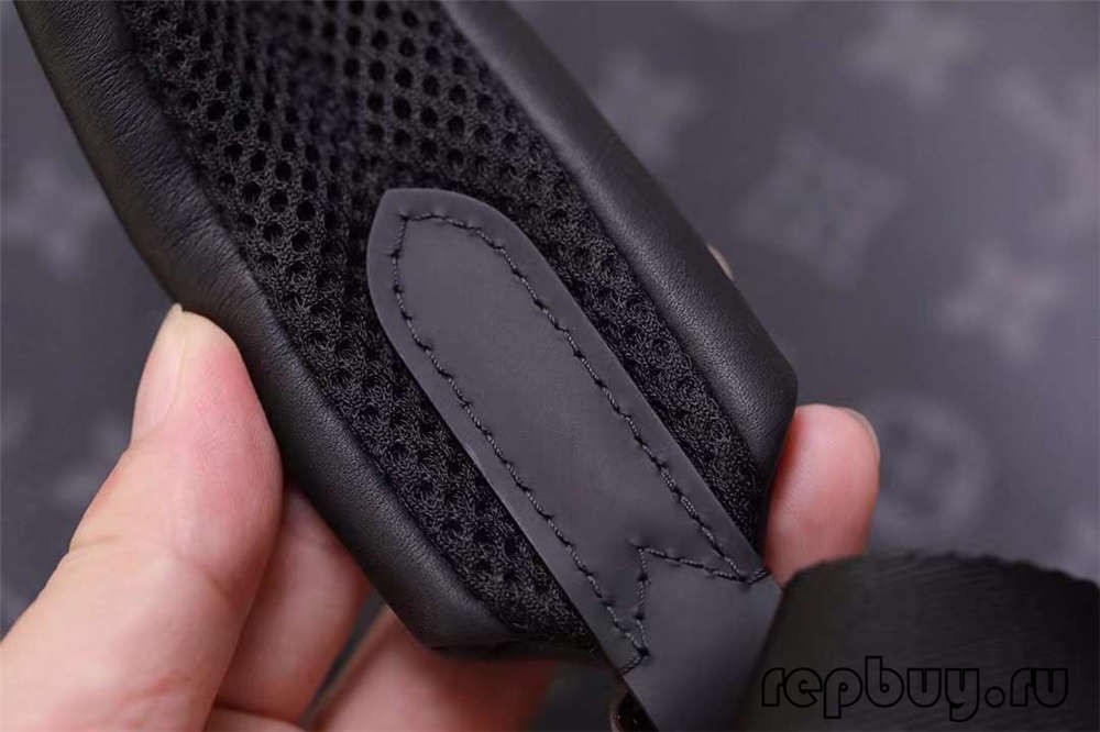 Louis Vuitton M43186 Discovery 40cm Top duffel bag Fabric and stitching details (2022 Udated)-Best Quality designer Bag Review, and online shopping, designer bag ru Louis Vuitton M43186 Discovery 40cm Top duffel bag Fabric and stitching details (2022 Udated)-Best Quality designer Bag Review, and online shopping, designer bag ru