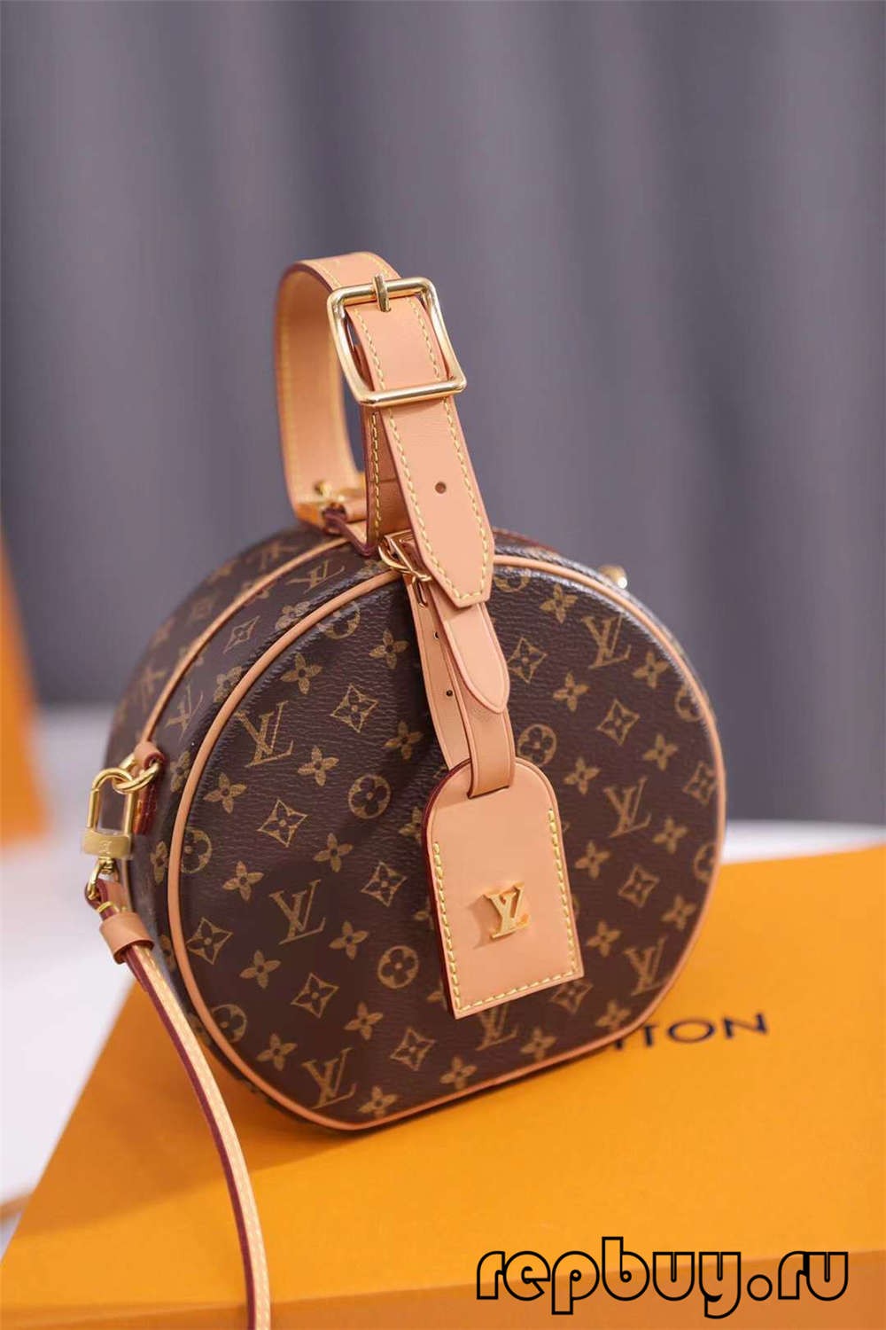 Louis Vuitton M43514 PETITE BOITE CHAPEAU 17.5cm top replica bags (2022 Special)-Best Quality designer Bag Review, and online shopping, designer bag ru Louis Vuitton M43514 PETITE BOITE CHAPEAU 17.5cm top replica bags (2022 Special)-Best Quality designer Bag Review, and online shopping, designer bag ru