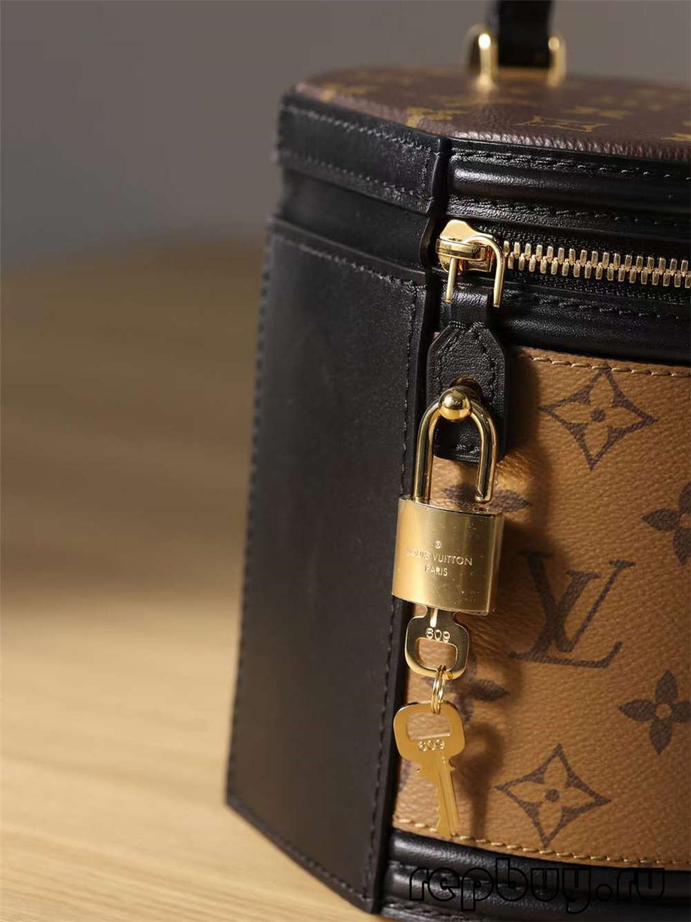 Louis Vuitton M43986 CANNES top replica handbags Hardware and stitching details (2022 Latest)-Best Quality designer Bag Review, and online shopping, designer bag ru