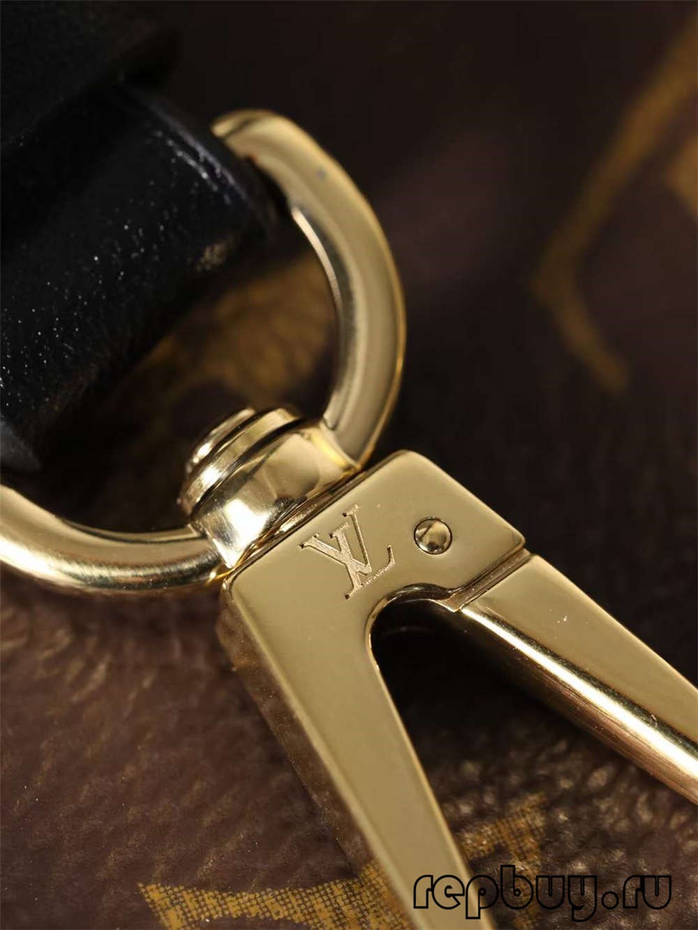 Louis Vuitton M43986 CANNES top replica handbags Hardware and stitching details (2022 Latest)-Best Quality designer Bag Review, and online shopping, designer bag ru