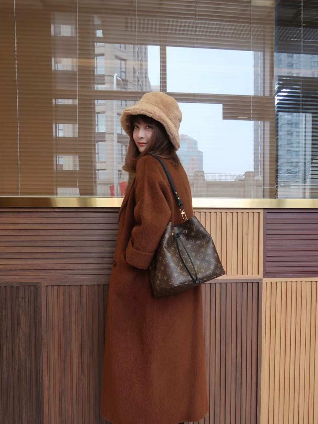Louis Vuitton M44020 NÉONOÉ Top Replica Handbags Top Result (2022 Latest)-Best Quality designer Bag Review, and online shopping, designer bag ru