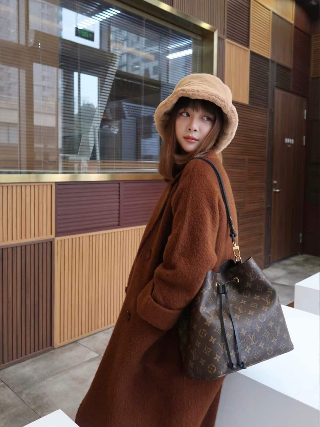 Louis Vuitton M44020 NÉONOÉ Top Replica Handbags Top Result (2022 Latest)-Best Quality designer Bag Review, and online shopping, designer bag ru