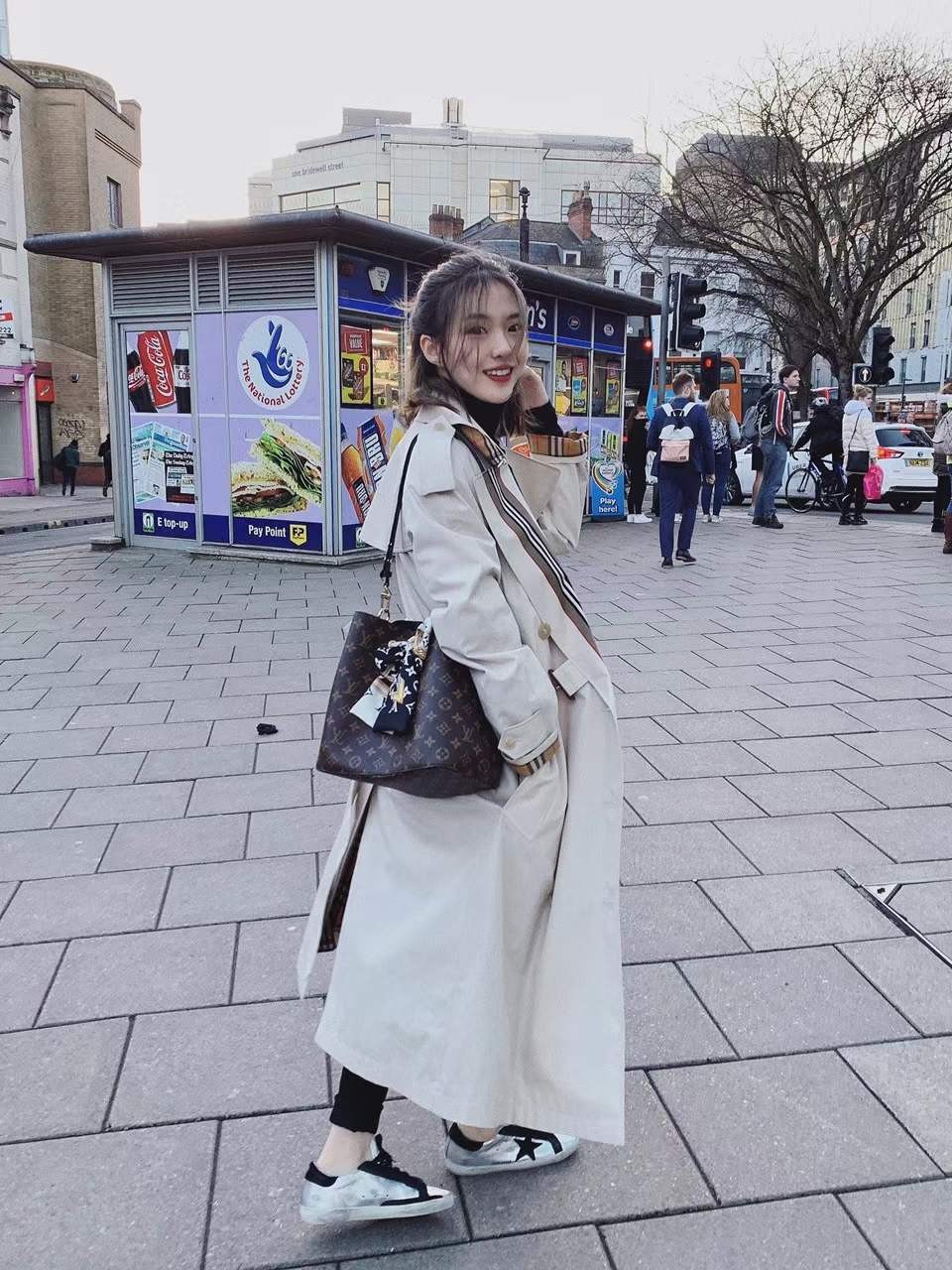 Louis Vuitton M44020 NÉONOÉ Top Replica Handbags Top Result (2022 Latest)-Best Quality designer Bag Review, and online shopping, designer bag ru