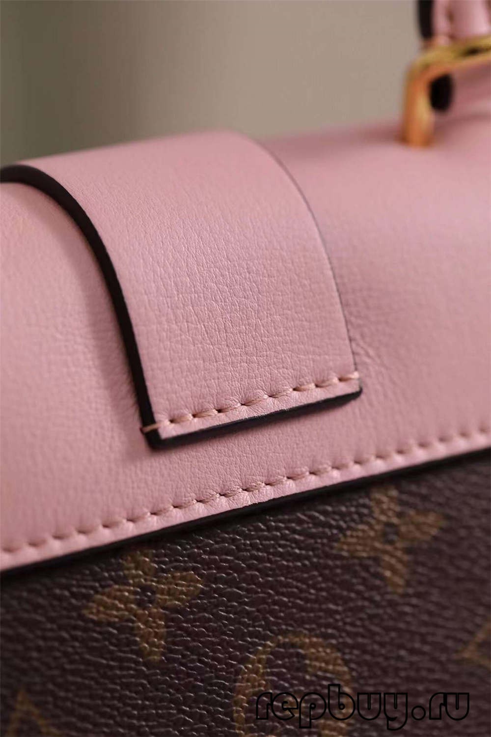 Louis Vuitton M44080 20cm Lock BB Pink Top Replica Bags (2022 Edition)-Best Quality designer Bag Review, and online shopping, designer bag ru