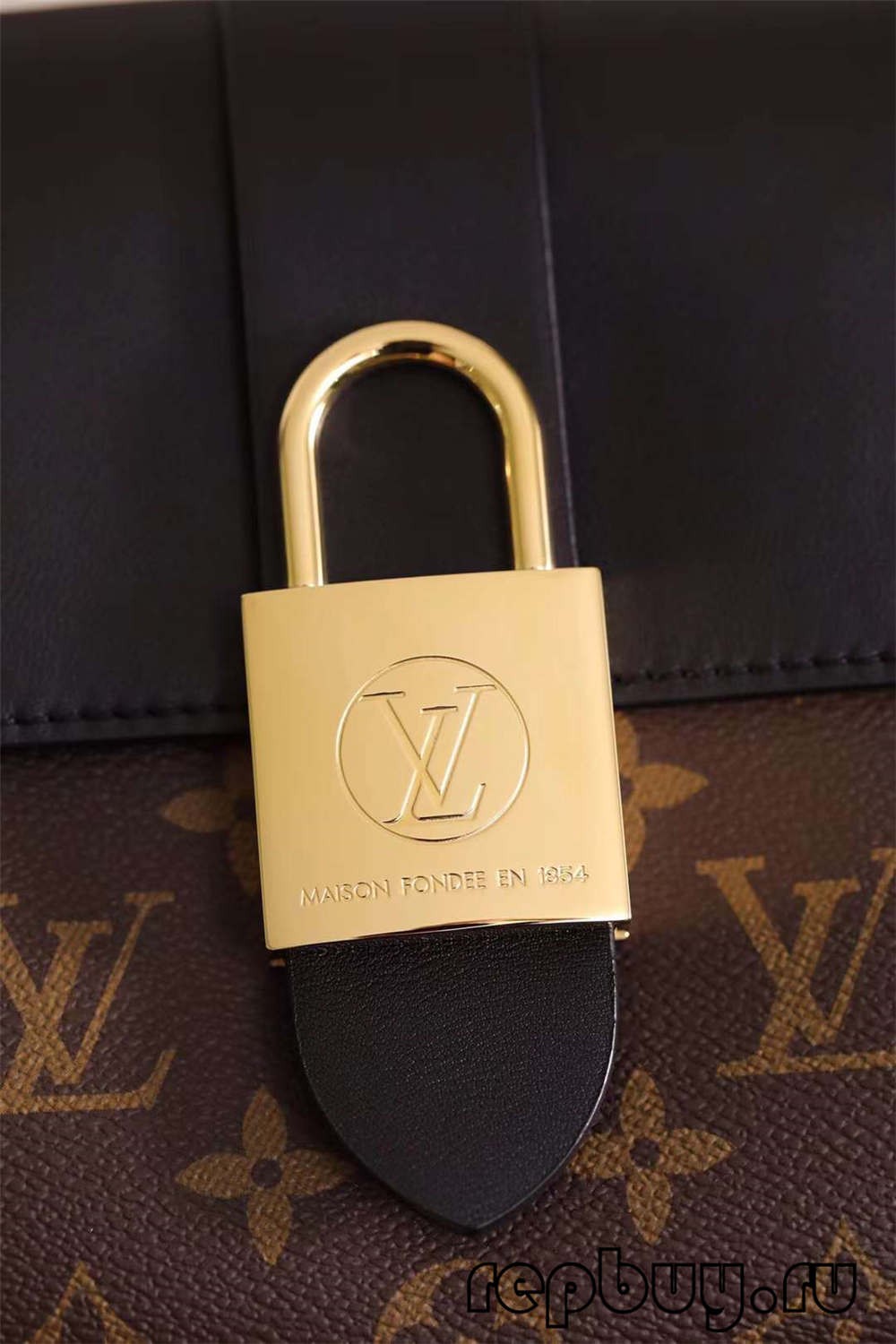 Louis Vuitton M44141 20cm Lock BB Black top replica bags (2022 Special)-Best Quality designer Bag Review, and online shopping, designer bag ru