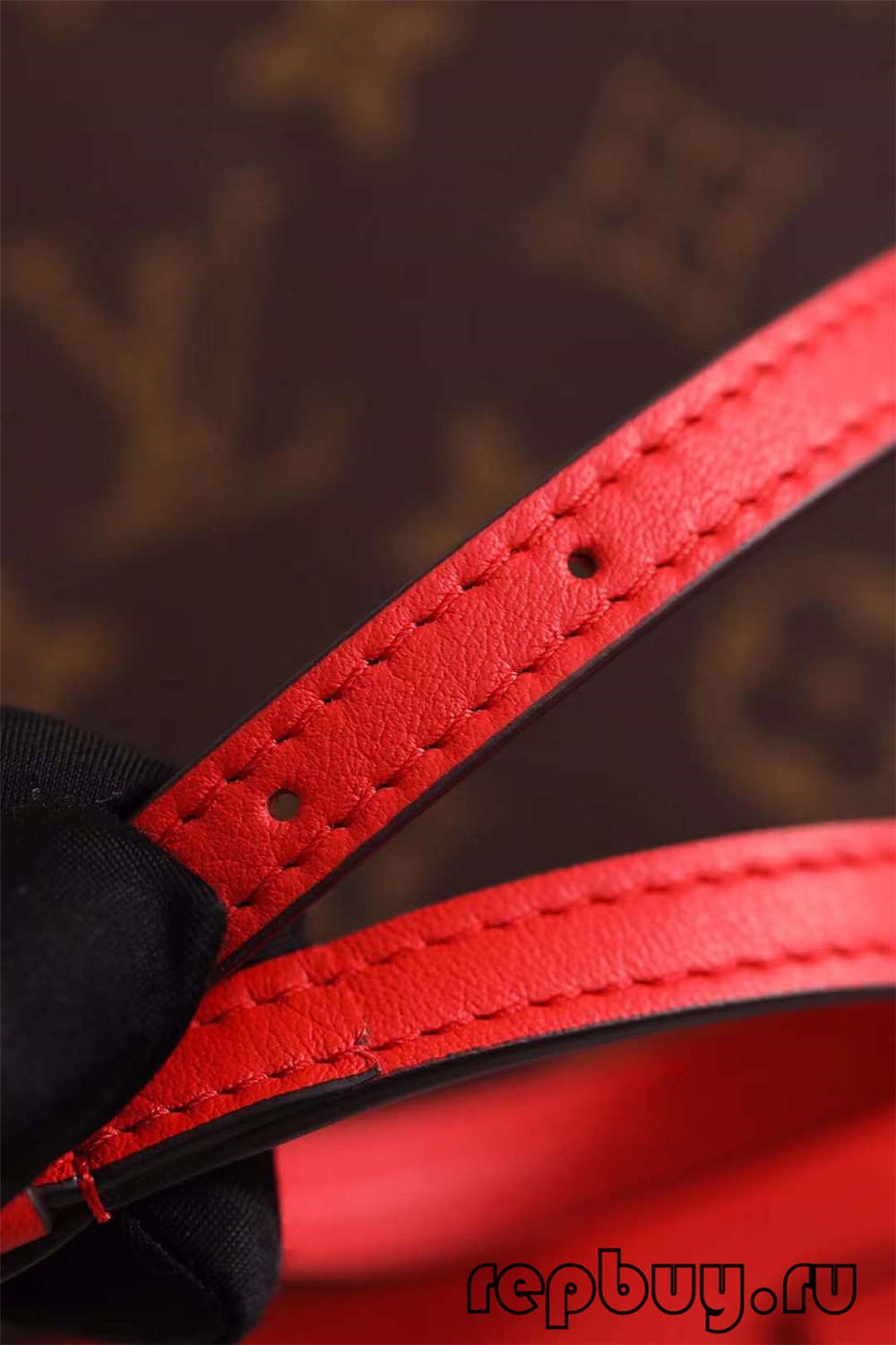 Louis Vuitton M44322 20cm Lock BB Red Top Replica Bags (2022 Latest)-Best Quality designer Bag Review, and online shopping, designer bag ru