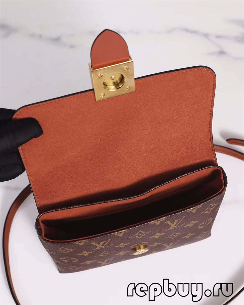 Louis Vuitton M44654 20cm Lock BB Brown Top replica bags (2022 Special)-Best Quality designer Bag Review, and online shopping, designer bag ru Louis Vuitton M44654 20cm Lock BB Brown Top replica bags (2022 Special)-Best Quality designer Bag Review, and online shopping, designer bag ru