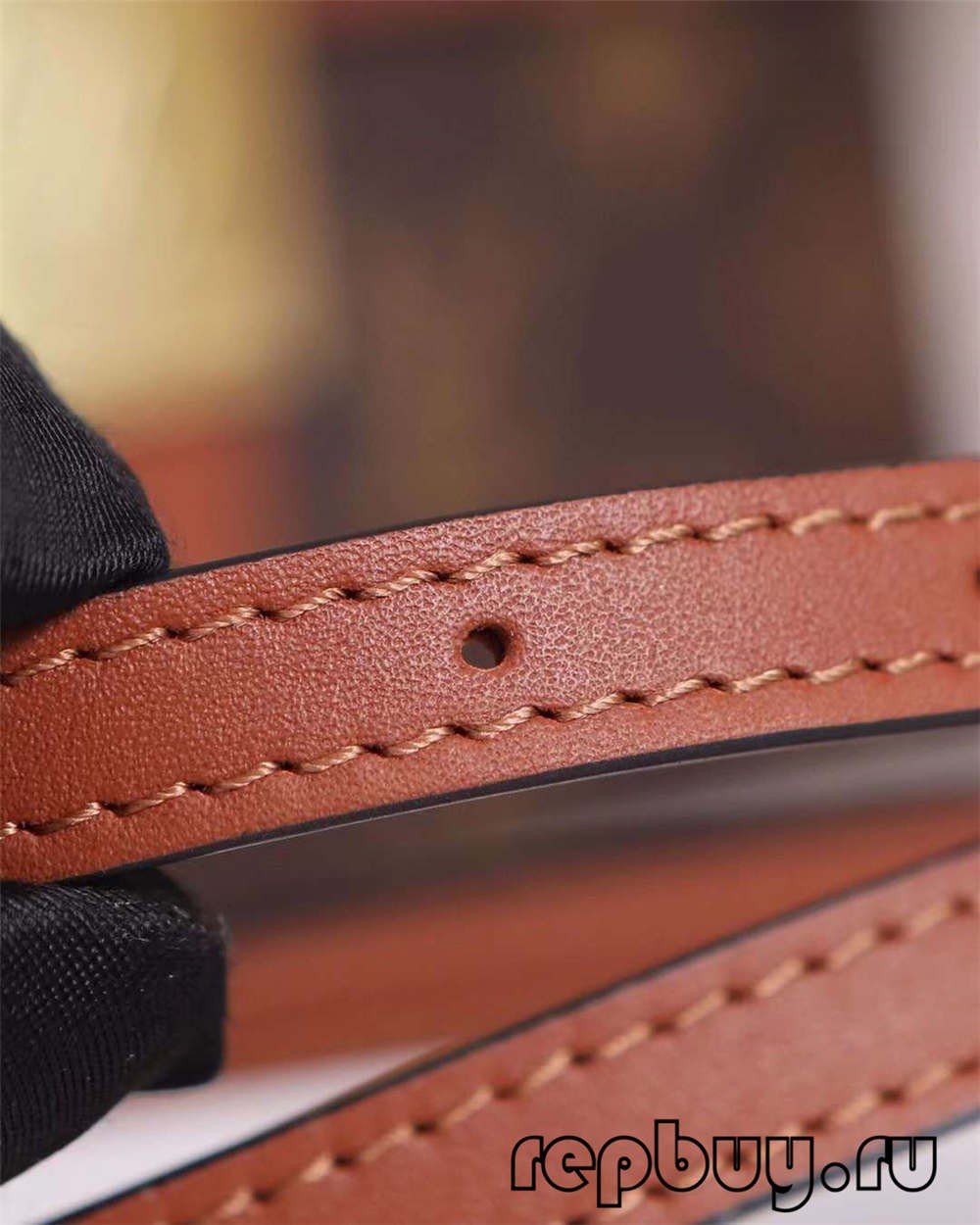Louis Vuitton M44654 20cm Lock BB Brown Top replica bags (2022 Special)-Best Quality designer Bag Review, and online shopping, designer bag ru Louis Vuitton M44654 20cm Lock BB Brown Top replica bags (2022 Special)-Best Quality designer Bag Review, and online shopping, designer bag ru