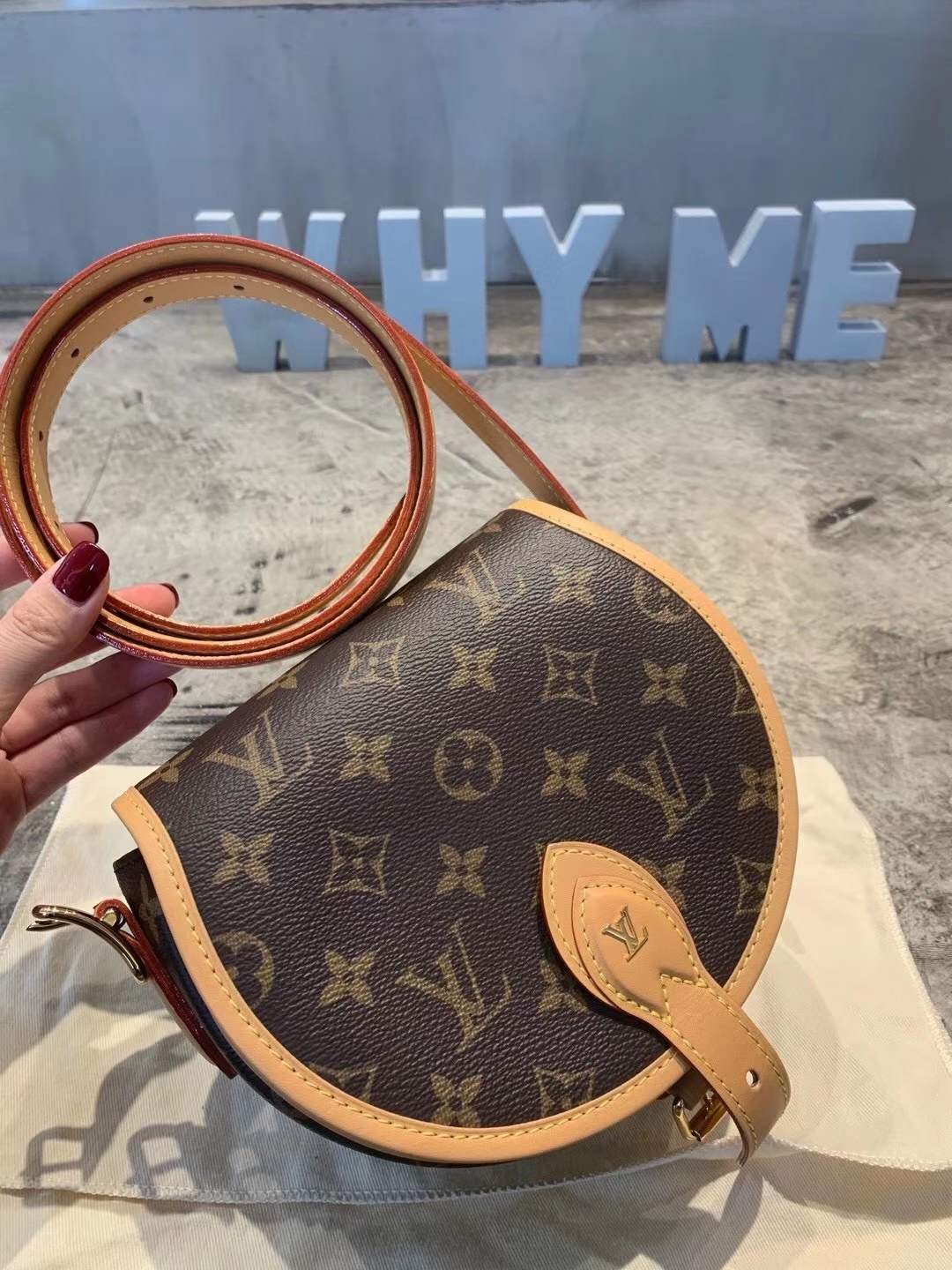 Louis Vuitton M44860 Tambourin Top Replica Handbags Customer photos (2022 Latest)-Best Quality designer Bag Review, and online shopping, designer bag ru