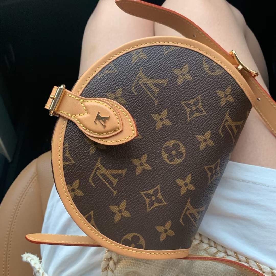 Louis Vuitton M44860 Tambourin Top Replica Handbags Customer’s photo (2022 Special)-Best Quality designer Bag Review, and online shopping, designer bag ru