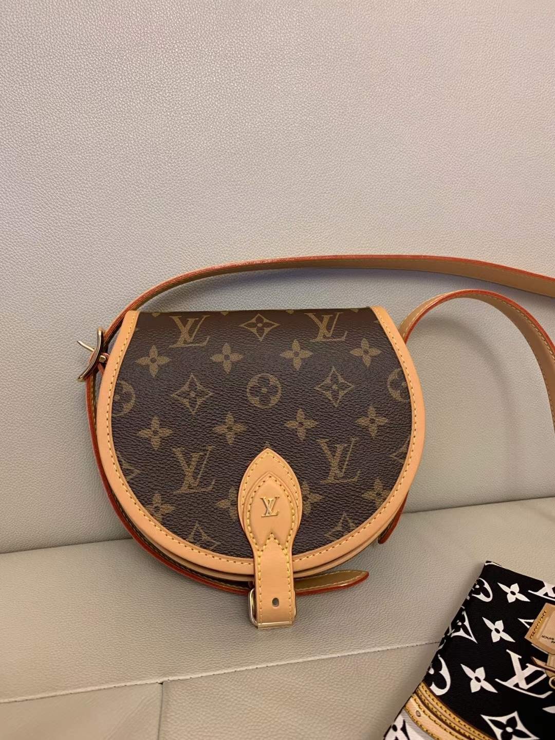 Louis Vuitton M44860 Tambourin Top Replica Handbags Customer’s photo (2022 Special)-Best Quality designer Bag Review, and online shopping, designer bag ru