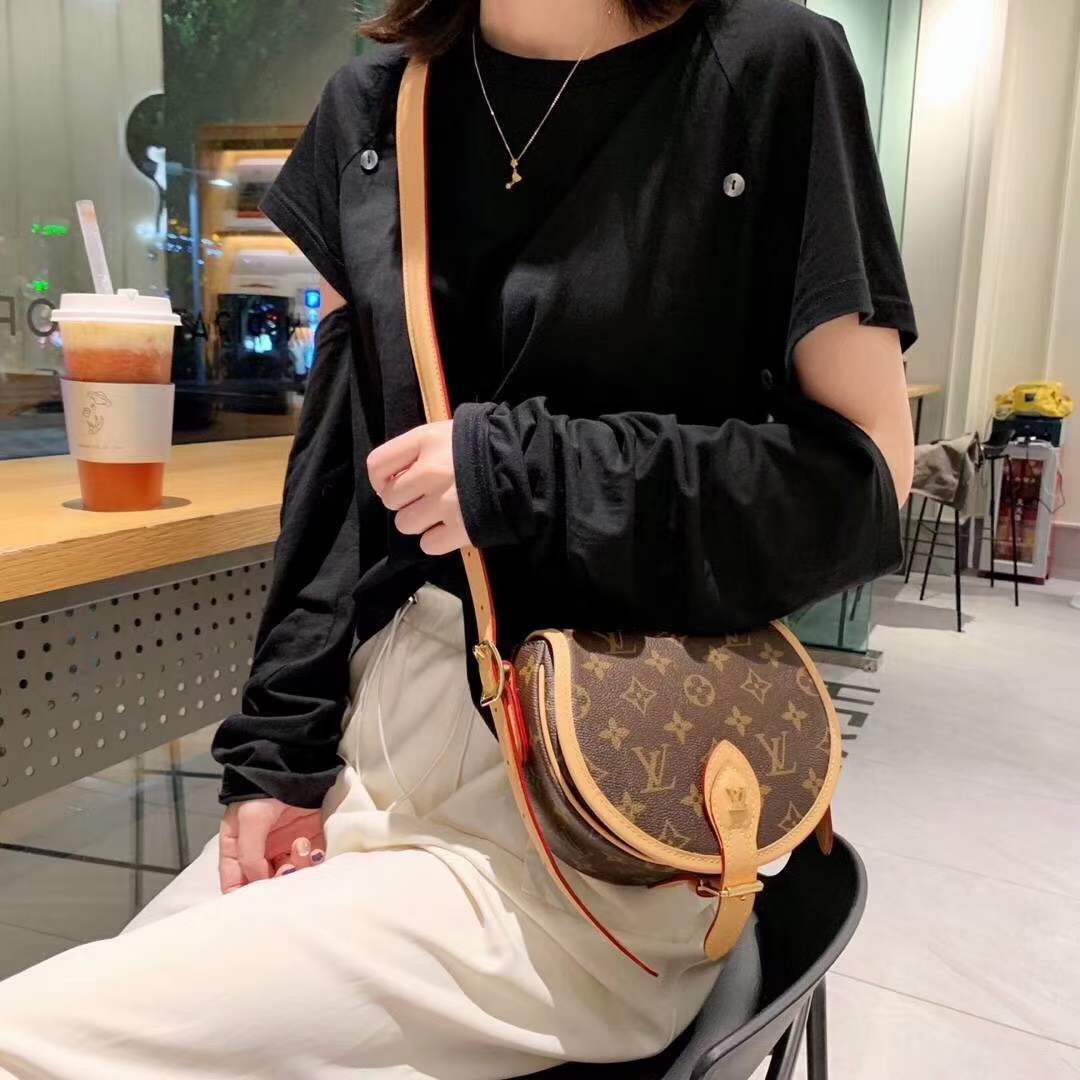 Louis Vuitton M44860 Tambourin Top Replica Handbag Top Result (2022 Edition)-Best Quality designer Bag Review, and online shopping, designer bag ru