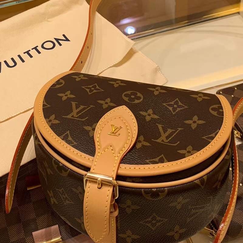 Louis Vuitton M44860 Tambourin Top Replica Handbag view (2022 Updated)-Best Quality designer Bag Review, and online shopping, designer bag ru